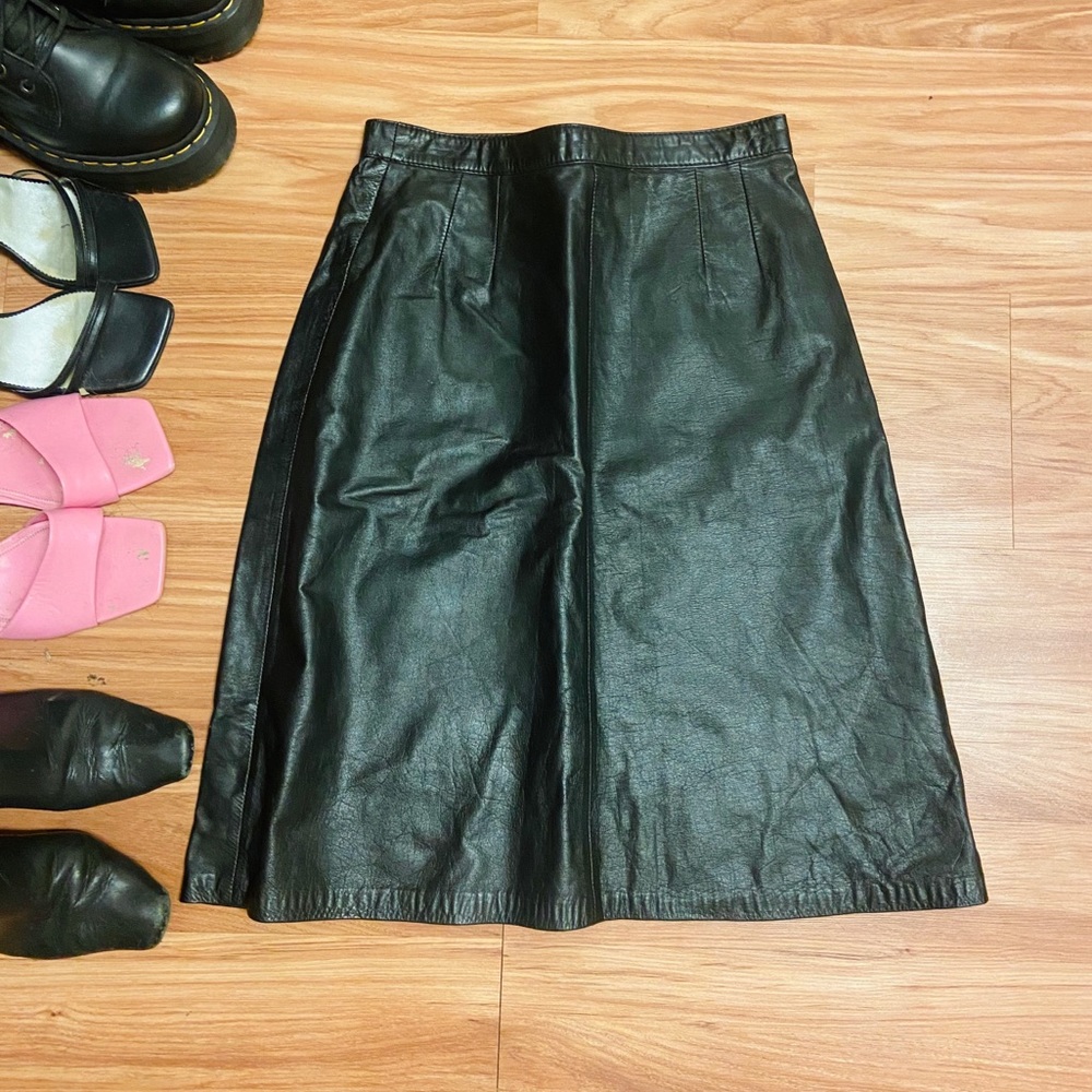 PERFECT Leather Vintage High Waisted Midi Skirt